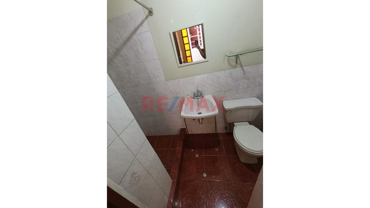 Casa En Venta Av. Principal - Jacobo Hunter - 17