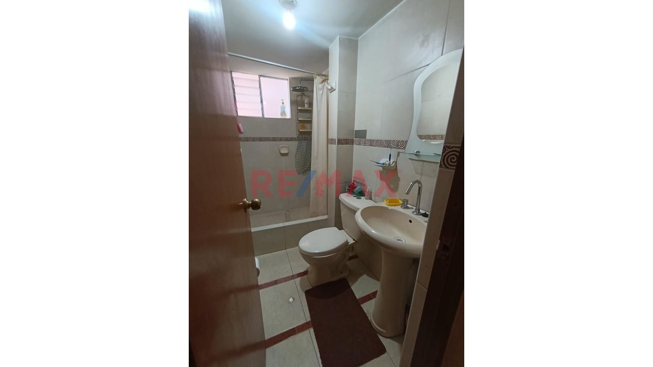 Casa En Venta Av. Principal - Jacobo Hunter - 4
