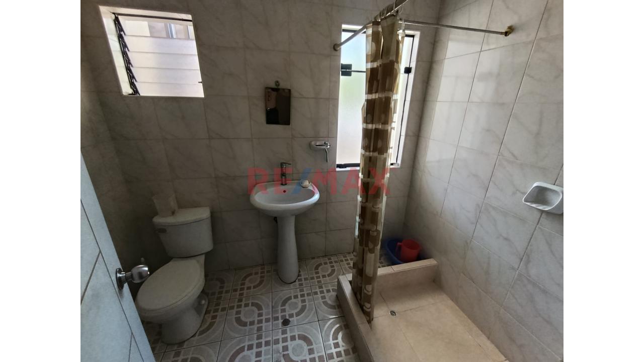 Casa En Venta Av. Principal - Jacobo Hunter - 16