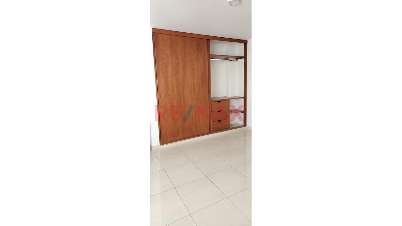 Se Alquila Oficina O Local Comercial En Tercer Piso - Socabaya - 6