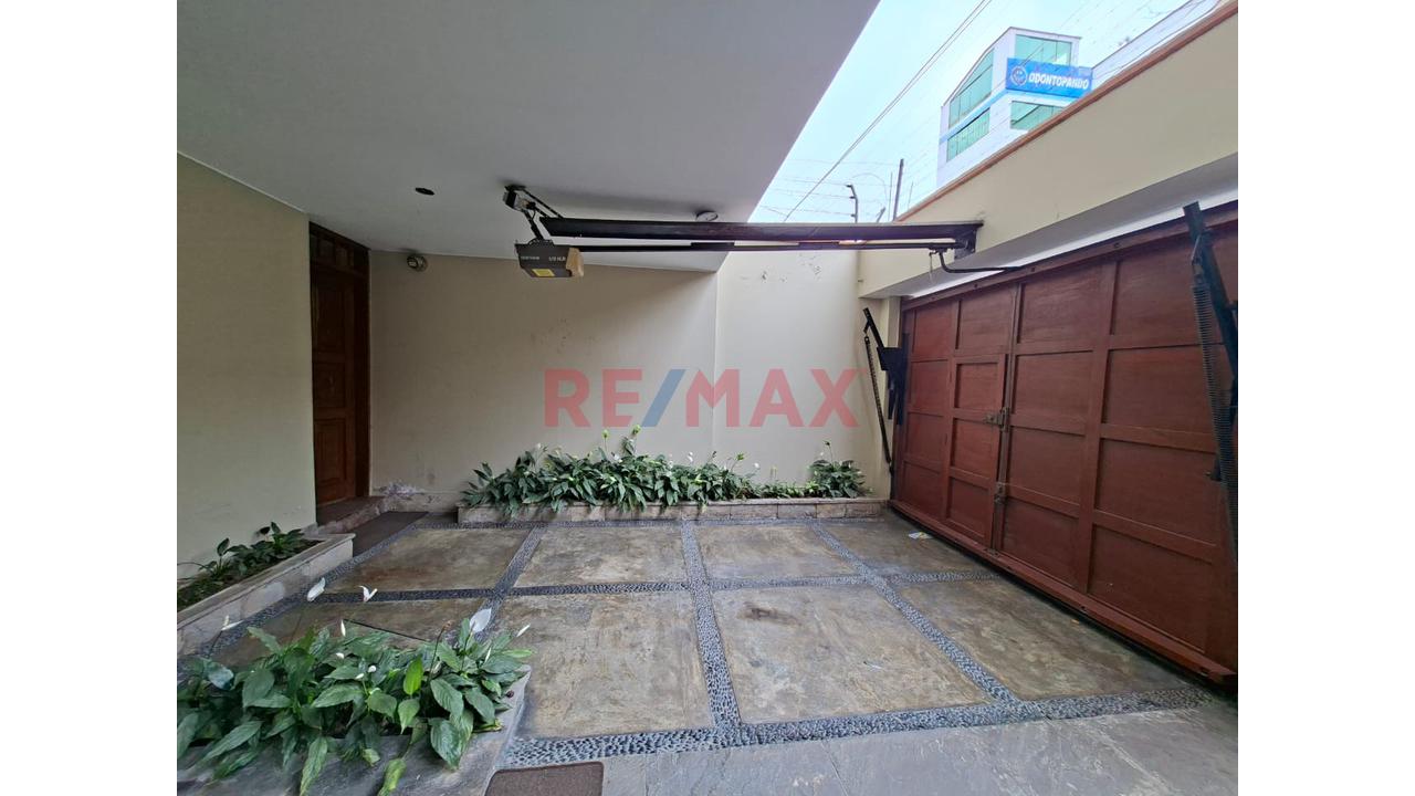 Alquiler De Departamento Para Estudio Profesional / Creativo A 1 Cuadra De Plaza San Miguel — foto 13
