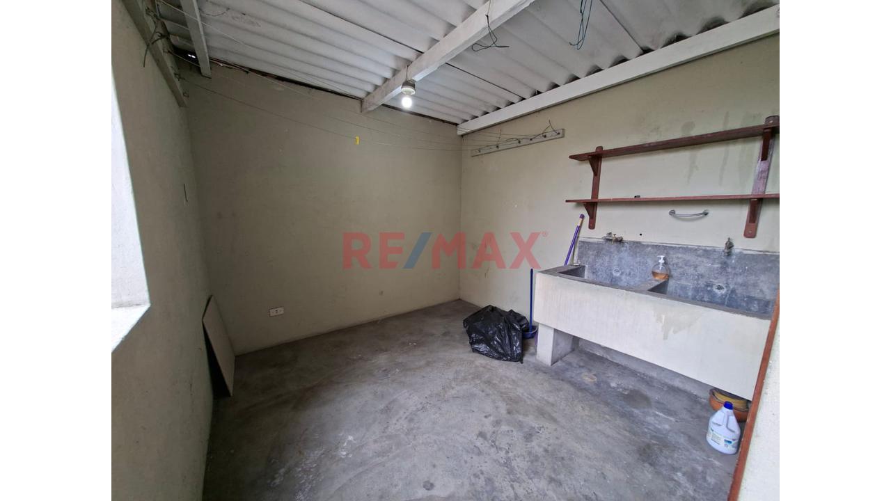 Alquiler De Departamento Para Estudio Profesional / Creativo A 1 Cuadra De Plaza San Miguel — foto 9
