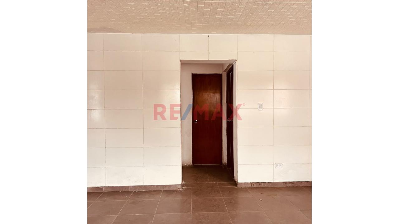 Venta Casa En Villa Maria Del Triunfo - 7