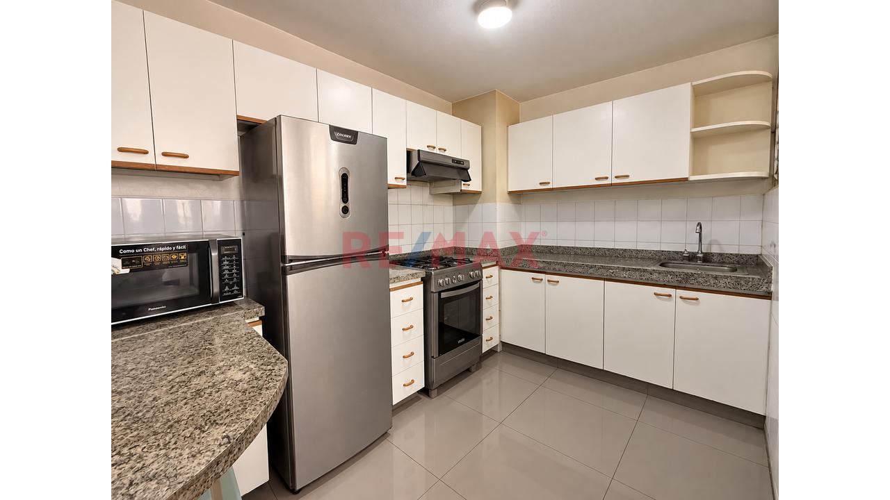 Oportunidad Dpto Venta En Las Torres De Limatambo- 3 Dor. + Cochera - 7