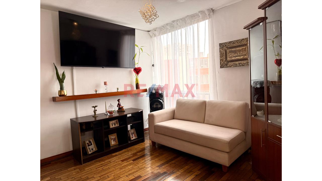 Oportunidad Dpto Venta En Las Torres De Limatambo- 3 Dor. + Cochera - 4