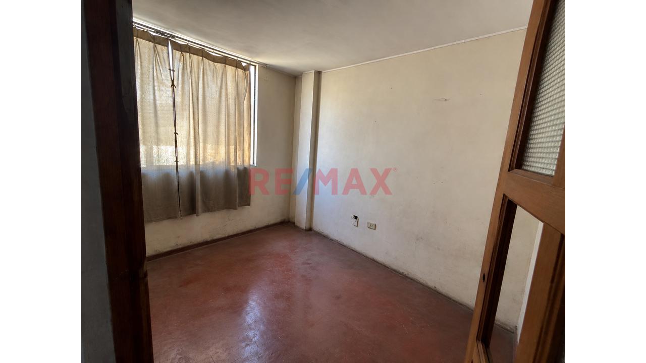 Se Venda Casa De 2 Pisos San Juan De Lurigancho A 2 Cdras De Av. Proceres. — foto 13
