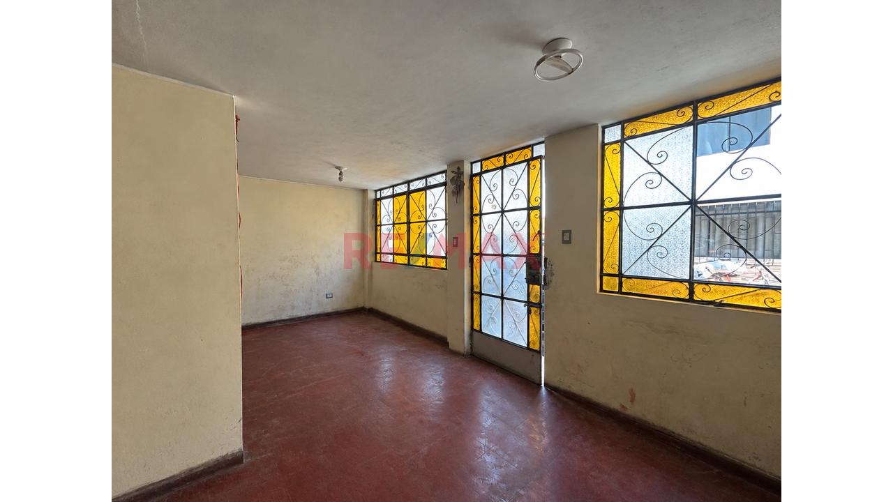 Se Venda Casa De 2 Pisos San Juan De Lurigancho A 2 Cdras De Av. Proceres. — foto 10
