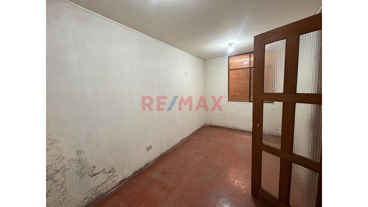 Se Venda Casa De 2 Pisos San Juan De Lurigancho A 2 Cdras De Av. Proceres. — foto 14
