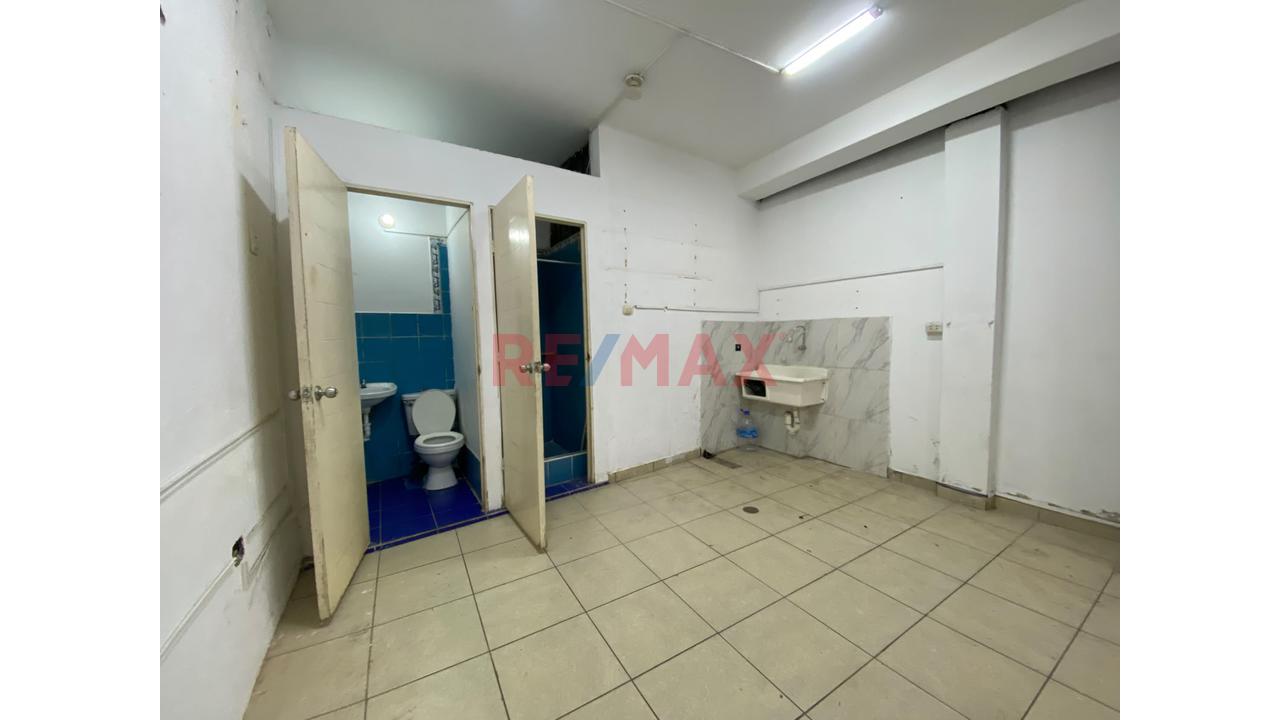 Edificio Multifuncional Y Comercial En Av A 3 Cuadras Del Mall Aventura En Zarate San Juan De Lurigancho — foto 7