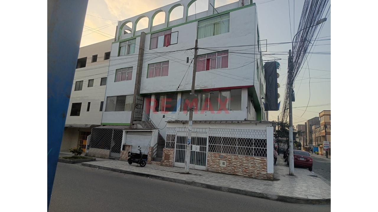 Edificio Multifuncional Y Comercial En Av A 3 Cuadras Del Mall Aventura En Zarate San Juan De Lurigancho — foto 5