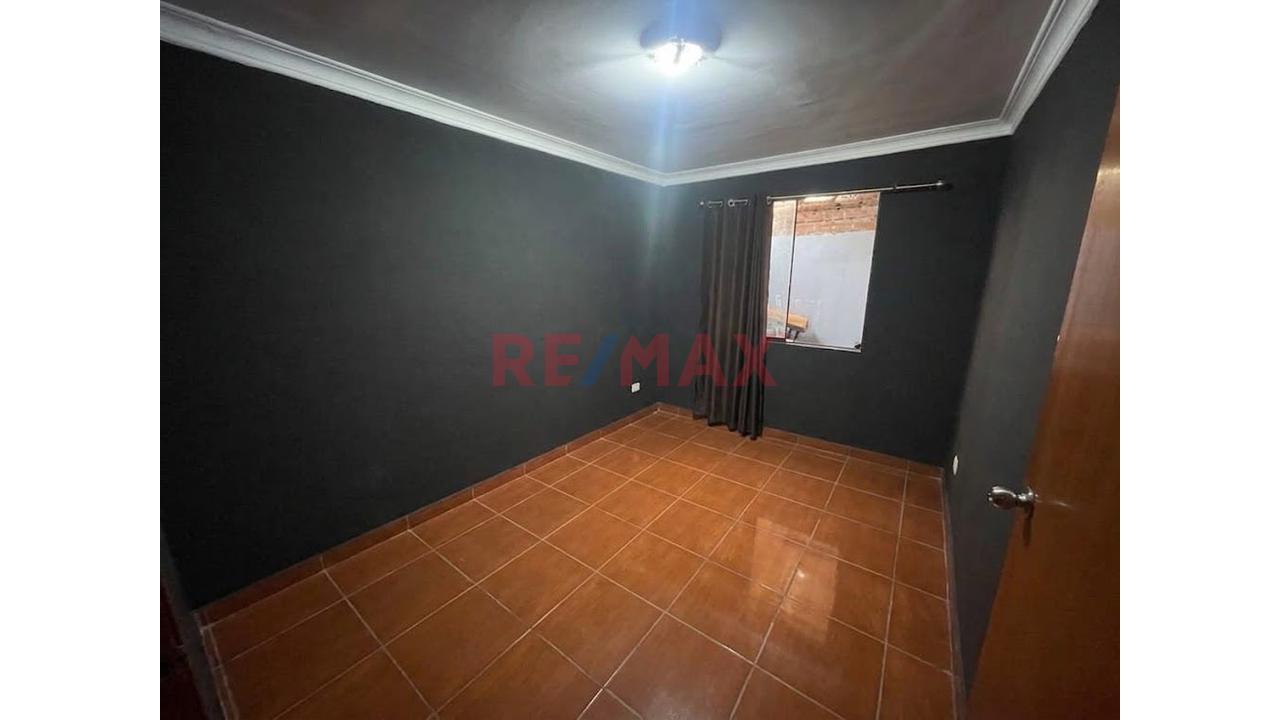 Venta Casa 90 M2 – Estancia De Lurin – Frente A Parque - 8