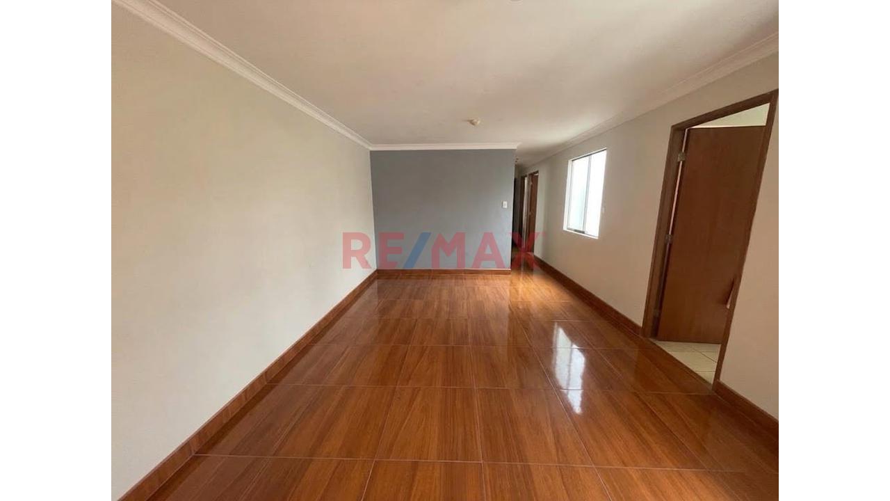 Venta Casa 90 M2 – Estancia De Lurin – Frente A Parque - 1