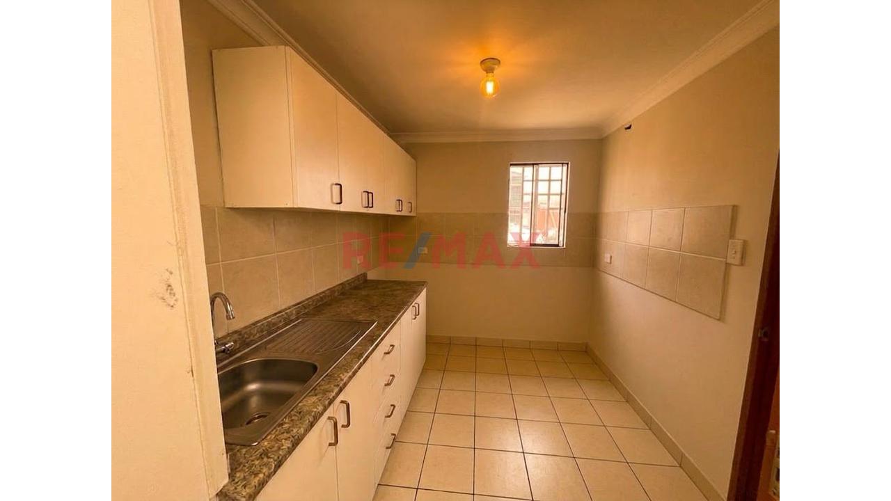 Venta Casa 90 M2 – Estancia De Lurin – Frente A Parque - 4