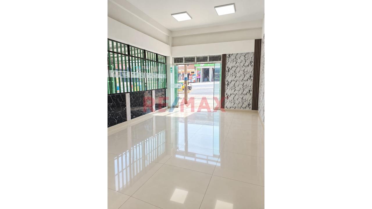 🔥 Local Comercial De 3 Pisos En Alquiler – En Plena Avenida - Pachacutec 🔥 - 4