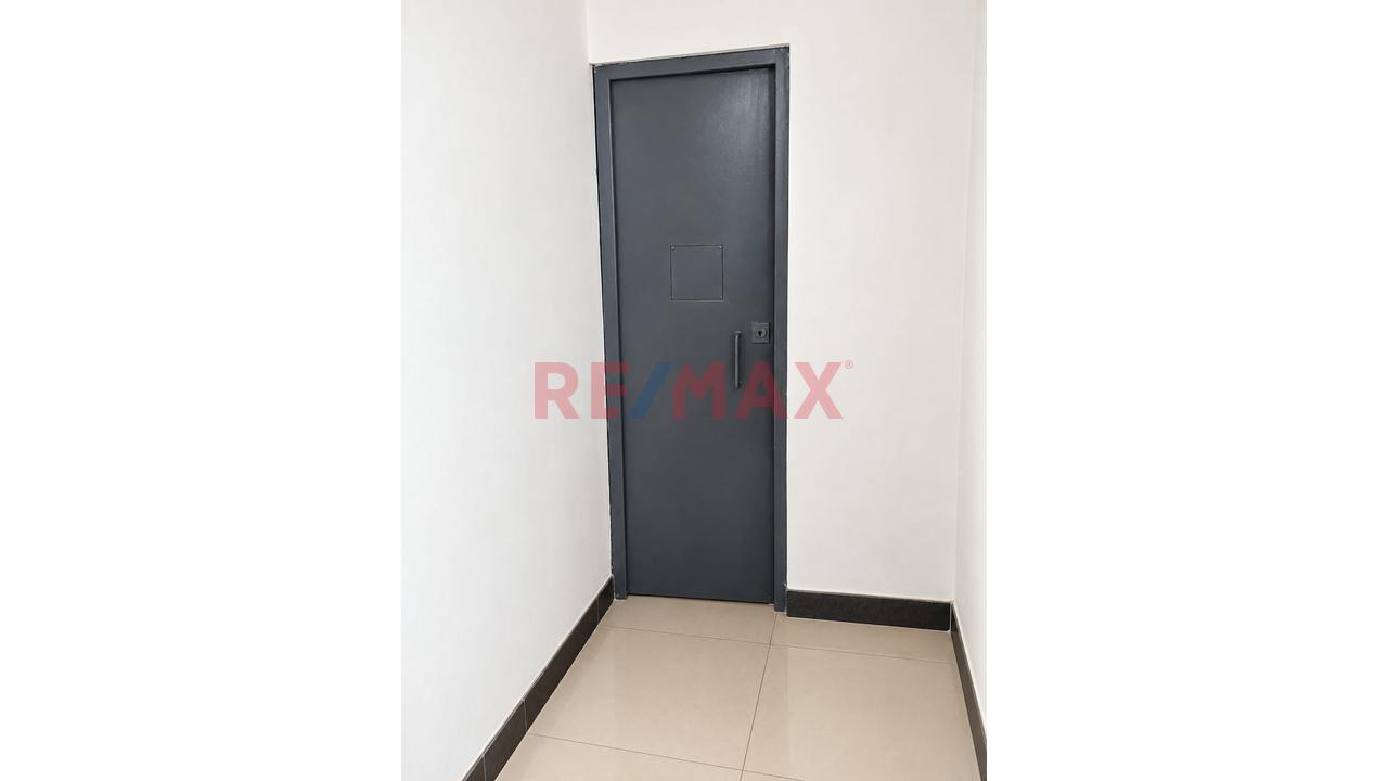 🔥 Local Comercial De 3 Pisos En Alquiler – En Plena Avenida - Pachacutec 🔥 - 8