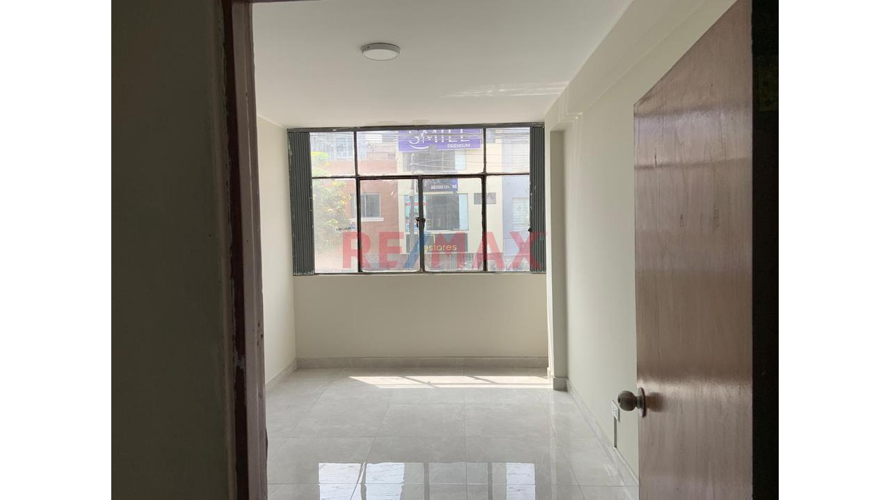 Lince Departamento En Venta 2 Dormitorios Segundo Piso - 19