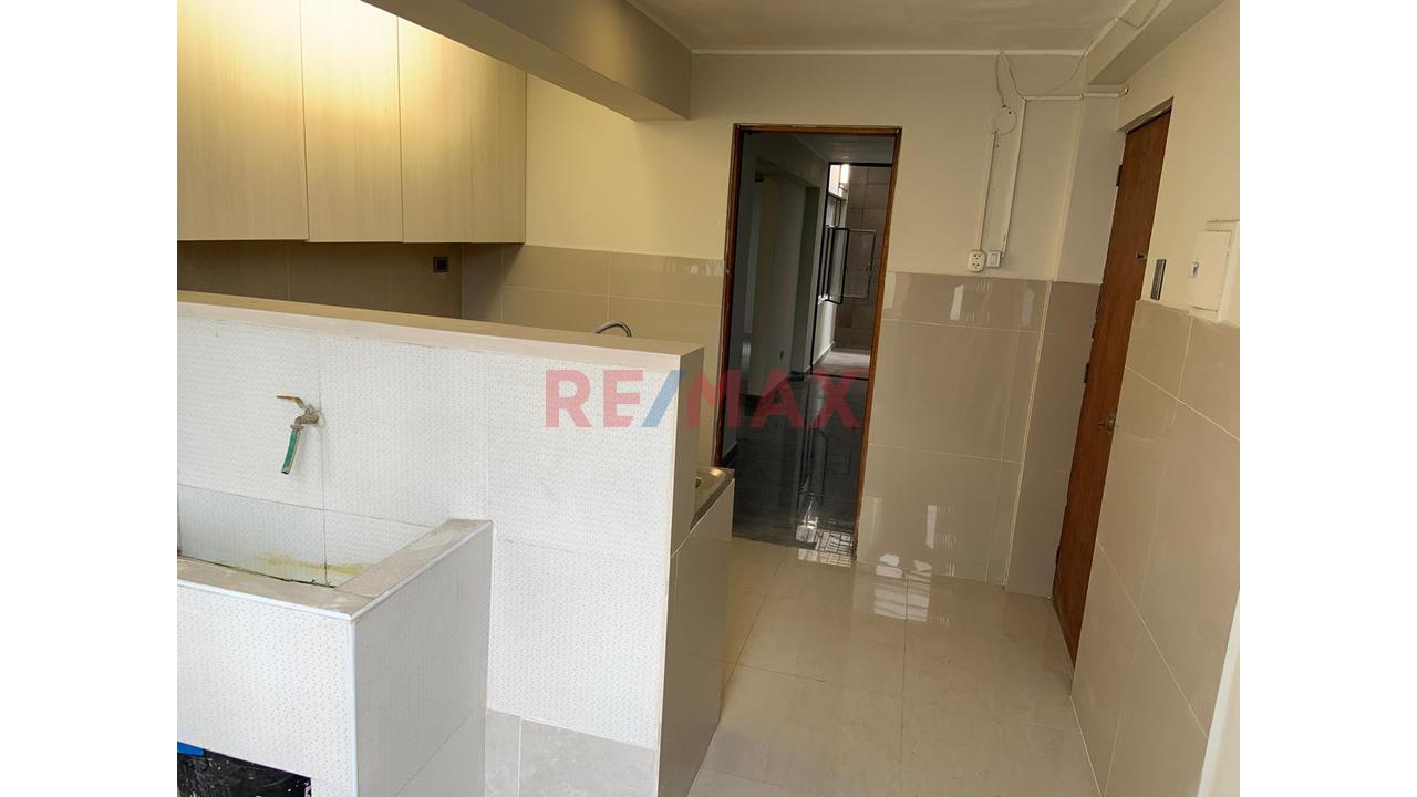 Lince Departamento En Venta 2 Dormitorios Segundo Piso - 16