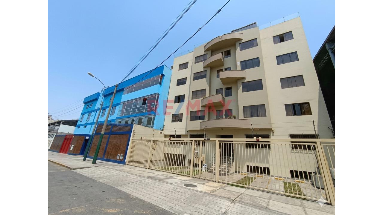 Vendo Hermoso Duplex Con Cochera En San Borja - 11