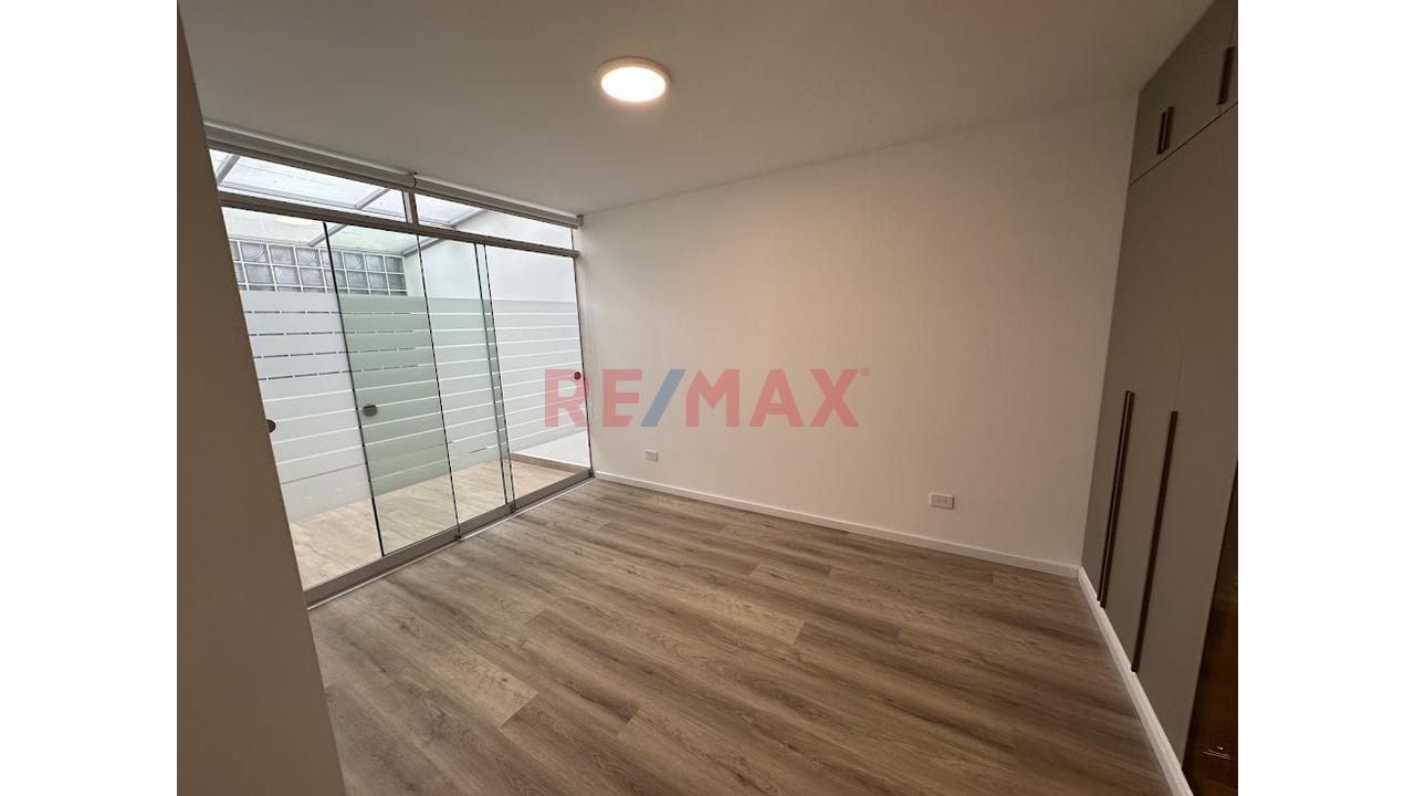 Vendo Departamento 1Er Piso - 16