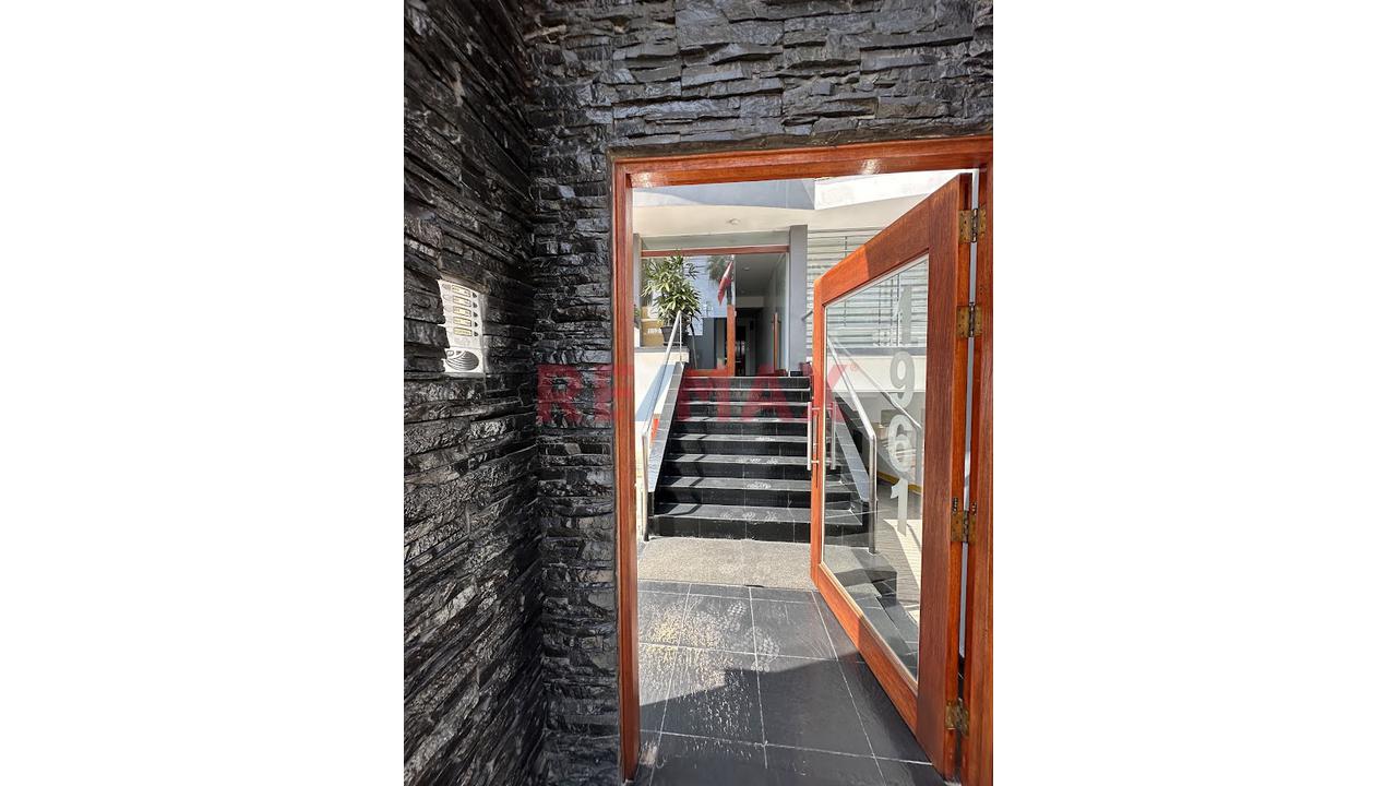 Vendo Departamento 1Er Piso - 2