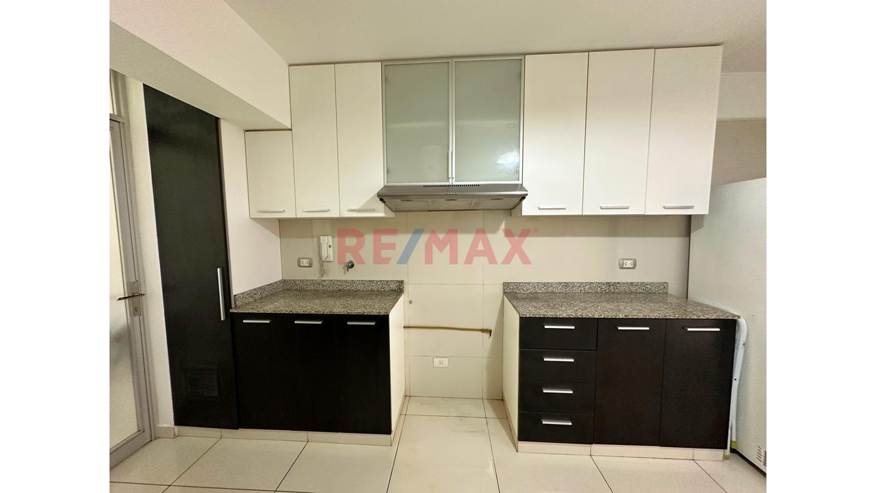 Exclusivo Departamento Con Amplia Terraza En San Isidro – 157.80 M² - Ascensor Directo — foto 10