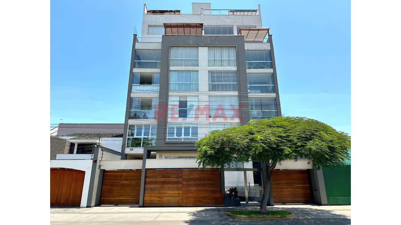 Exclusivo Departamento Con Amplia Terraza En San Isidro – 157.80 M² - Ascensor Directo