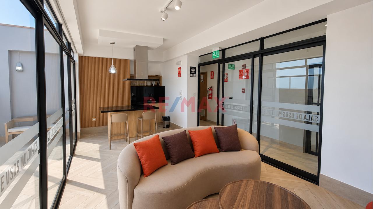 Alquilo Departamento Nuevo De Tres Habitaciones Más Cochera En Av. Angamos Cuadra 26, A Dos Cuadras De Caminos Del Inca (Al Costado De Neoplasicas) — foto 15
