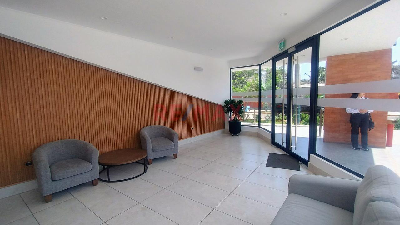 Alquilo Departamento Nuevo De Tres Habitaciones Más Cochera En Av. Angamos Cuadra 26, A Dos Cuadras De Caminos Del Inca (Al Costado De Neoplasicas) — foto 2