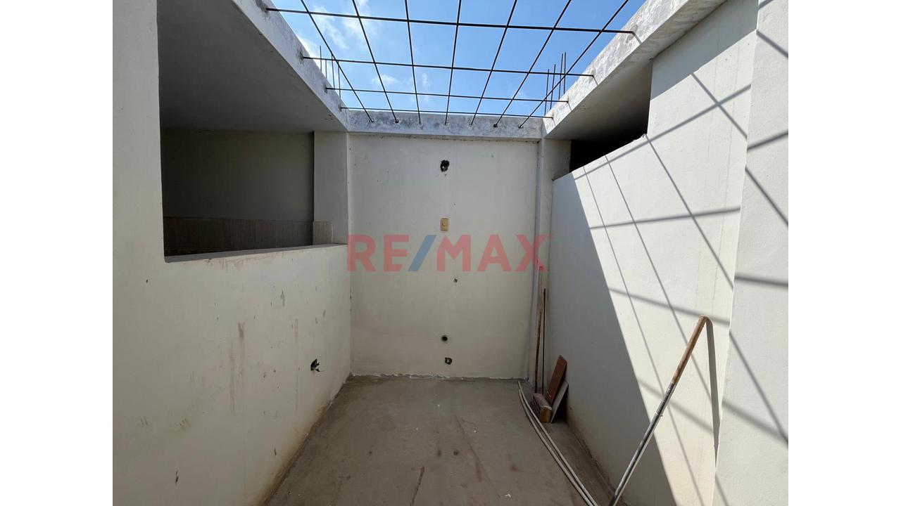 Casa En Venta En Pimentel – Urb. 7 De Agosto - 10