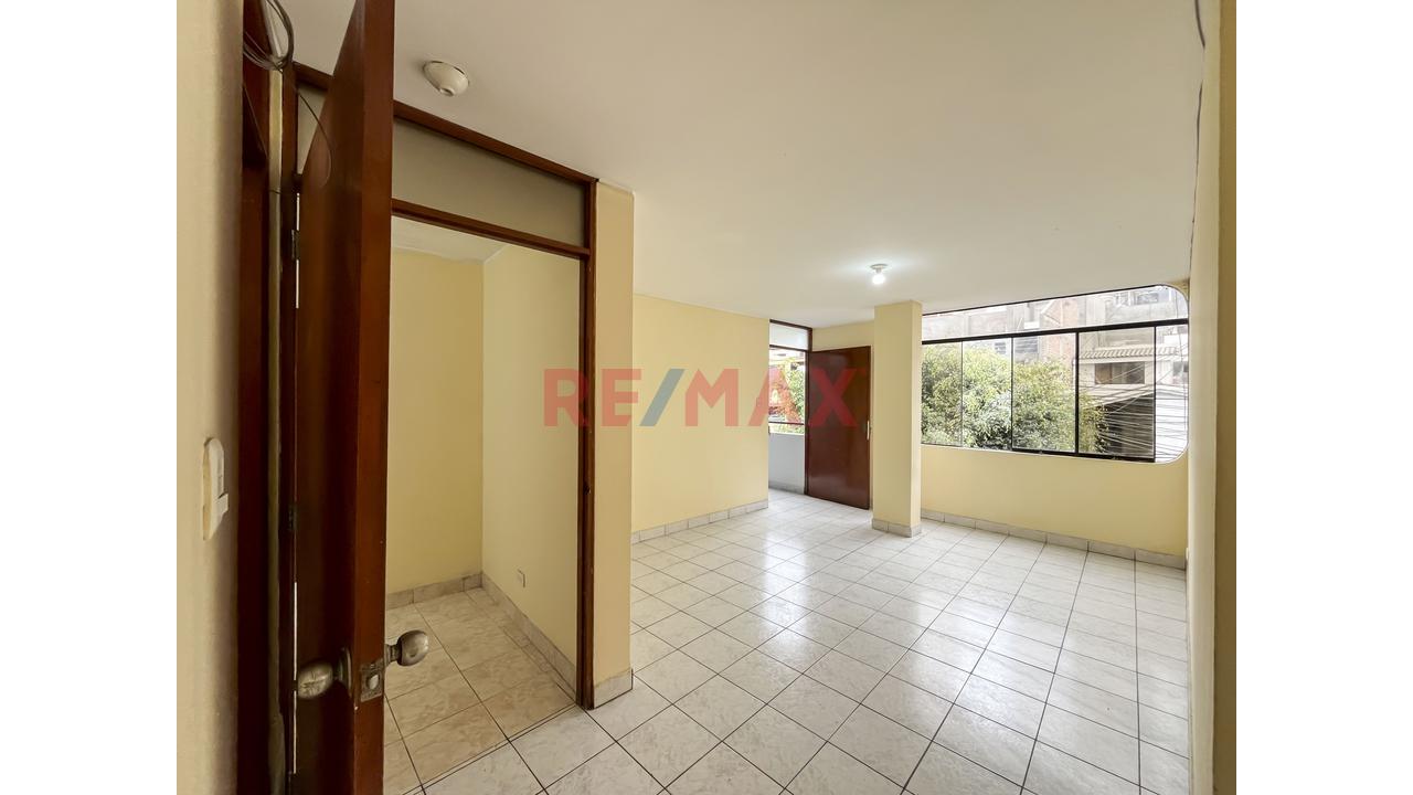 🏠✨ ¡Departamento En Alquiler – La Molina! ✨🏠 - 2