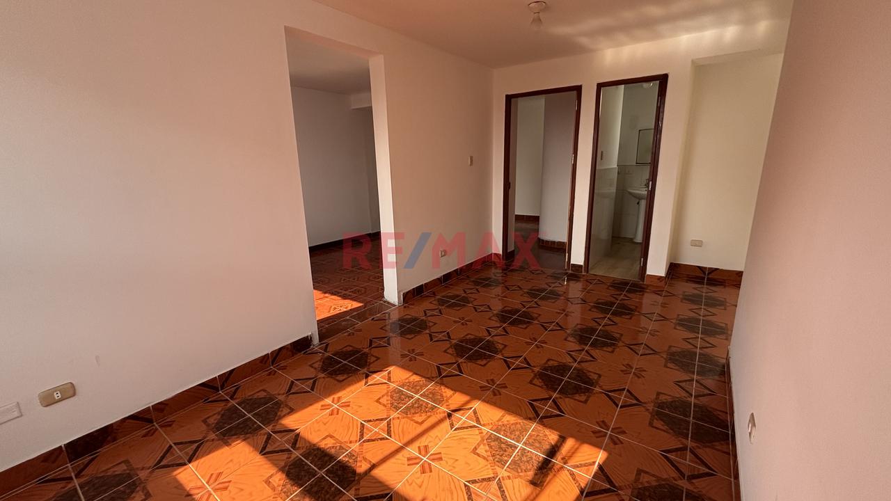 Alquiler De Casa | El Golf | Frente Al Hotel Costa Del Sol — foto 2