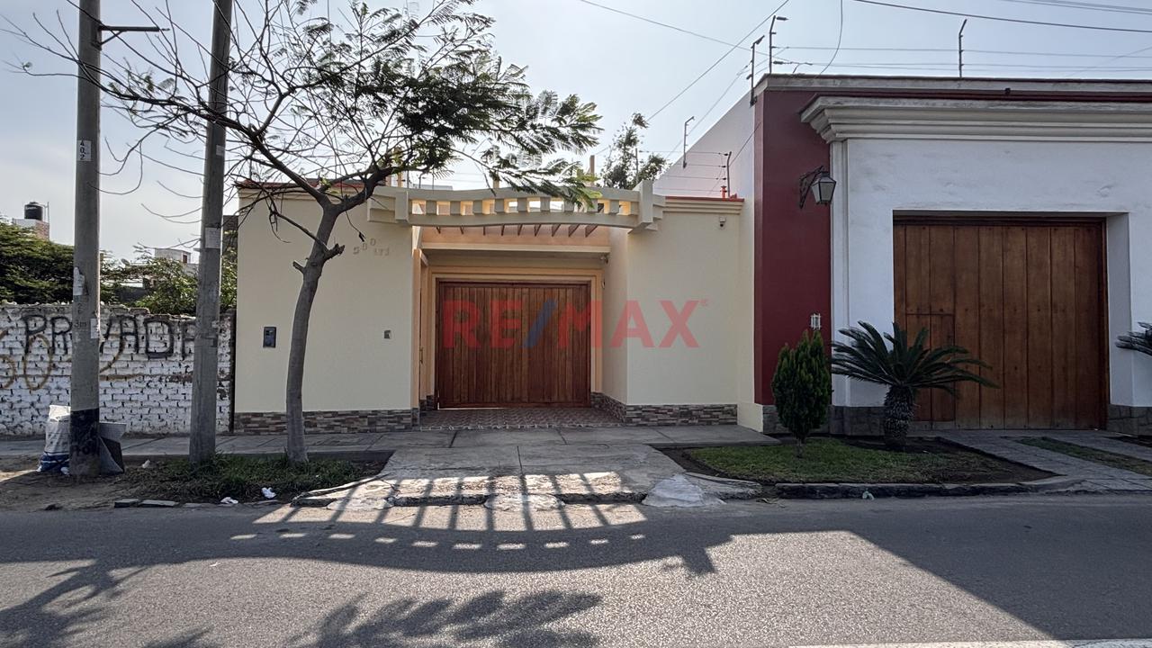 Alquiler De Casa | El Golf | Frente Al Hotel Costa Del Sol — foto 3