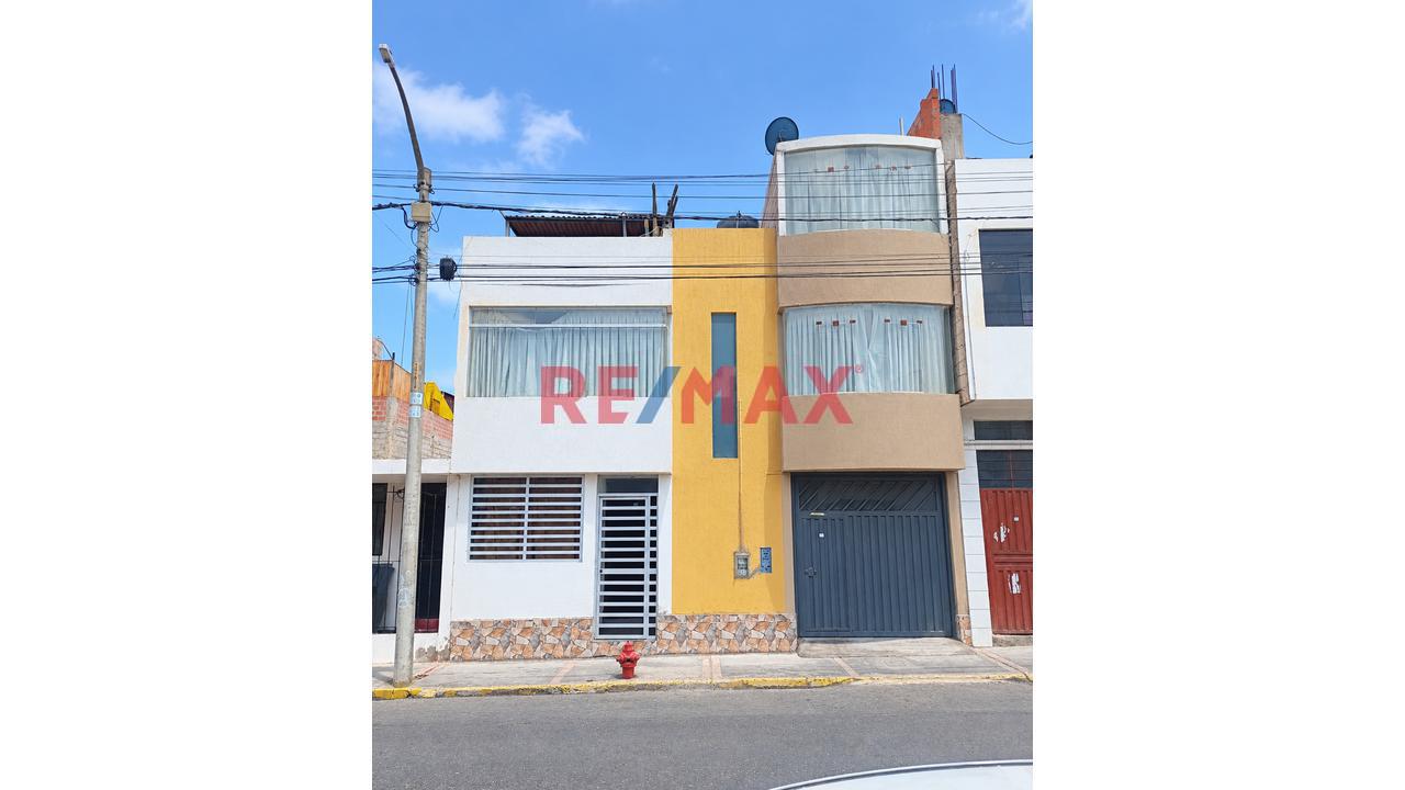 Venta De Casa