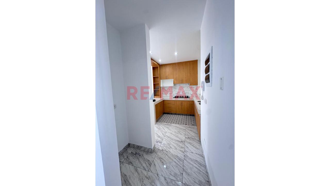 Lindo Y Acogedor Departamento En Alquier ¡A Estrenar ! En Urb. Los Corales I Segunda Etapa (Piso 4) - 7