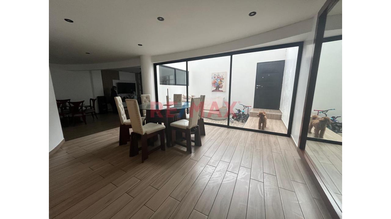 🏡 Amplia Casa 3 Pisos Con Mini Departamento Y Acceso Directo Al Parque – La Molina — foto 6