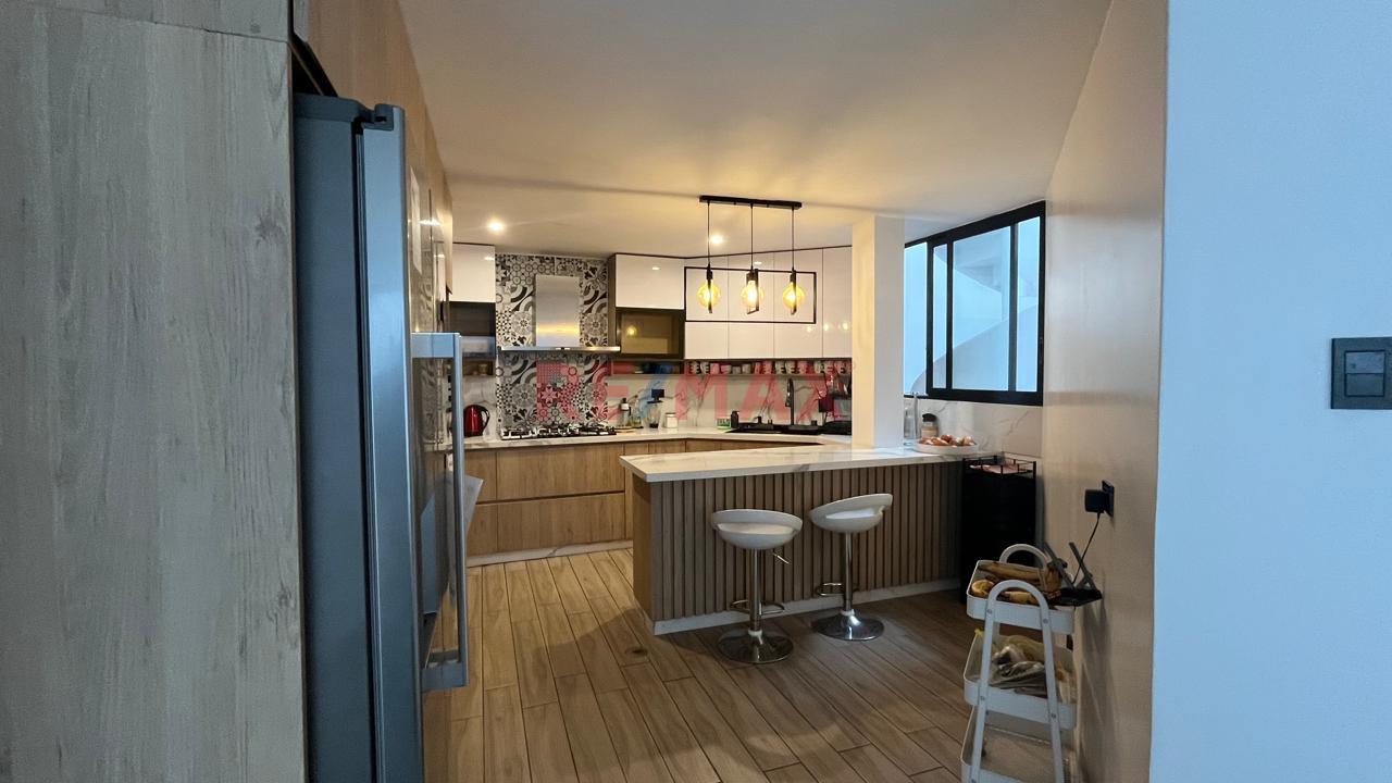 🏡 Amplia Casa 3 Pisos Con Mini Departamento Y Acceso Directo Al Parque – La Molina — foto 7