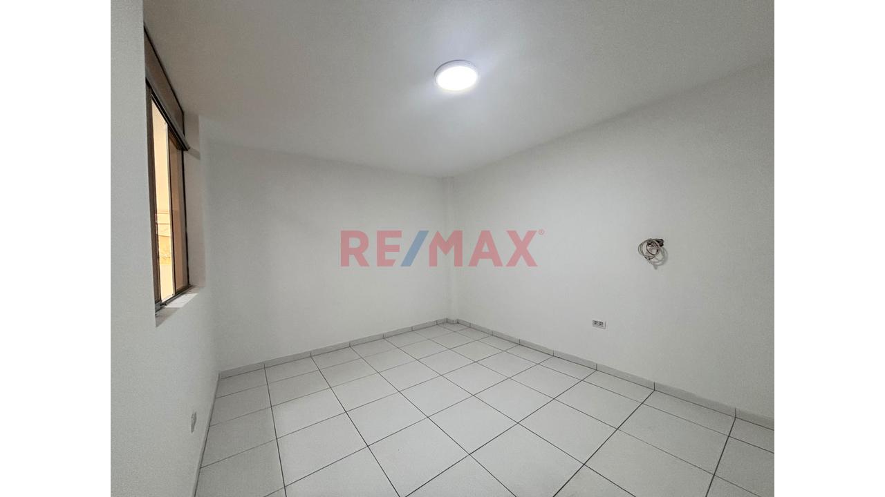 Venta De Departamento En El Agustino – 2 Dormitorios Cerca De Puente Nuevo — foto 4