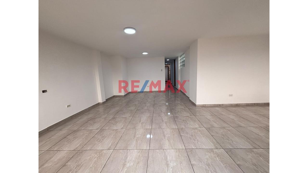 Venta De Departamento En El Agustino – 2 Dormitorios Cerca De Puente Nuevo