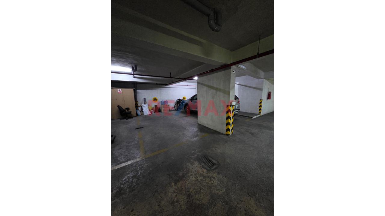 Venta De Duplex En Surquillo ! - 13