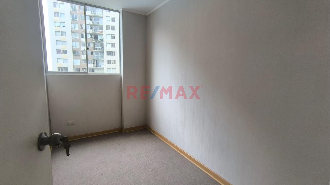 Vendo Moderno Departamento En Piso 6 - El Agustino - 13