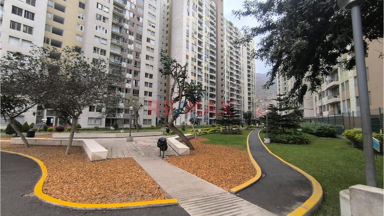 Vendo Moderno Departamento En Piso 6 - El Agustino - 4