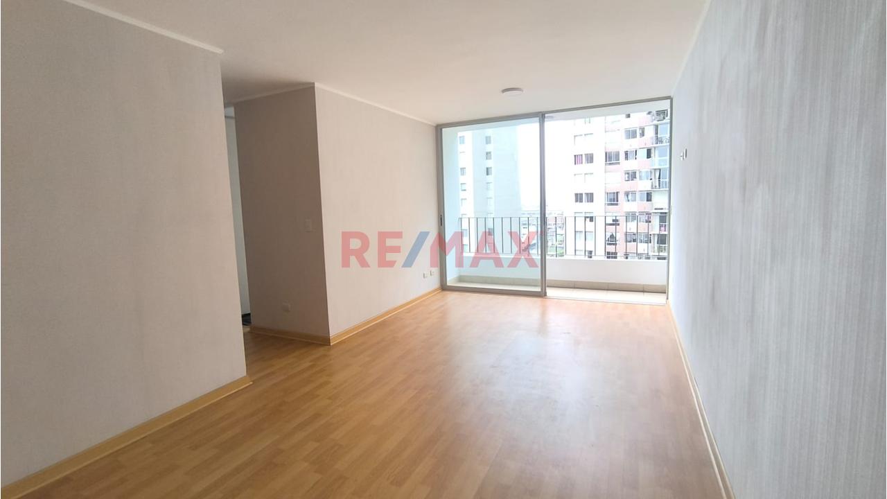 Vendo Moderno Departamento En Piso 6 - El Agustino - 8