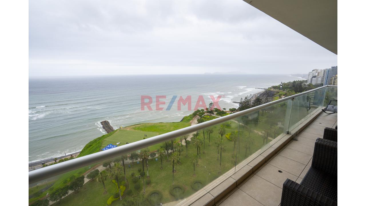 Vendo Exclusivo Flat Con Vista Directa Al Mar | Malecón Cisneros | Miraflores