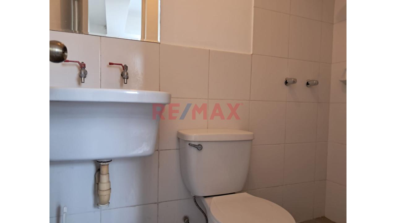 Alquilo Exclusivo Departamento Frente Al Lima Cricket & Football Club En Magdalena — foto 8