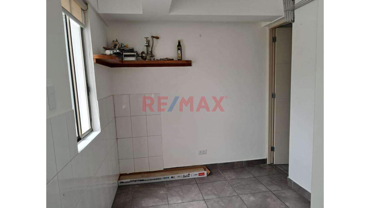 Alquilo Exclusivo Departamento Frente Al Lima Cricket & Football Club En Magdalena — foto 7