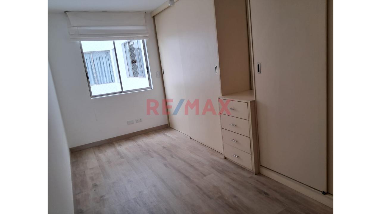 Alquilo Exclusivo Departamento Frente Al Lima Cricket & Football Club En Magdalena - 16
