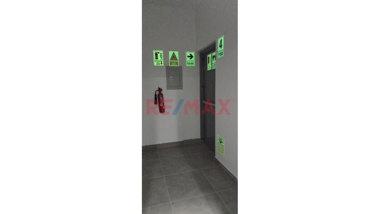 🏢 Oficina Exclusiva De Estreno – 130 M² En Av. Canadá, La Victoria - 5
