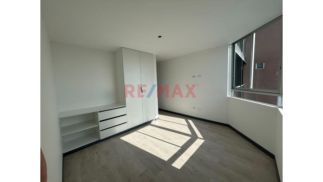 Departamento Moderno En Surco - 7