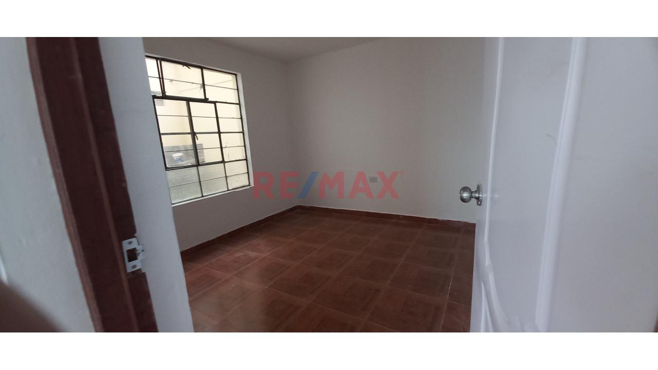 Local Comercial En Alquiler - Ves - 6