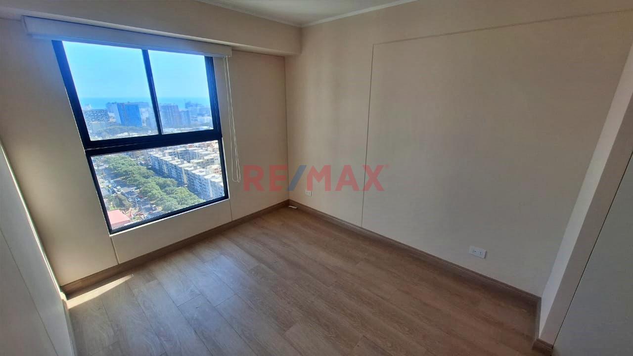 🏡✨ ¡Vive Frente A Real Plaza Salaverry! | Departamento De Estreno En San Isidro | 2Dorm - 10